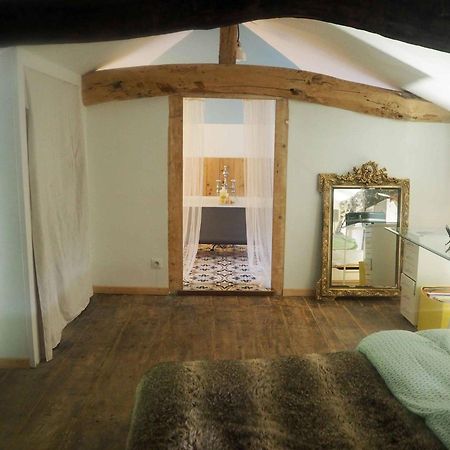 Le Chatel En Beaujolais Valsonne Zewnętrze zdjęcie