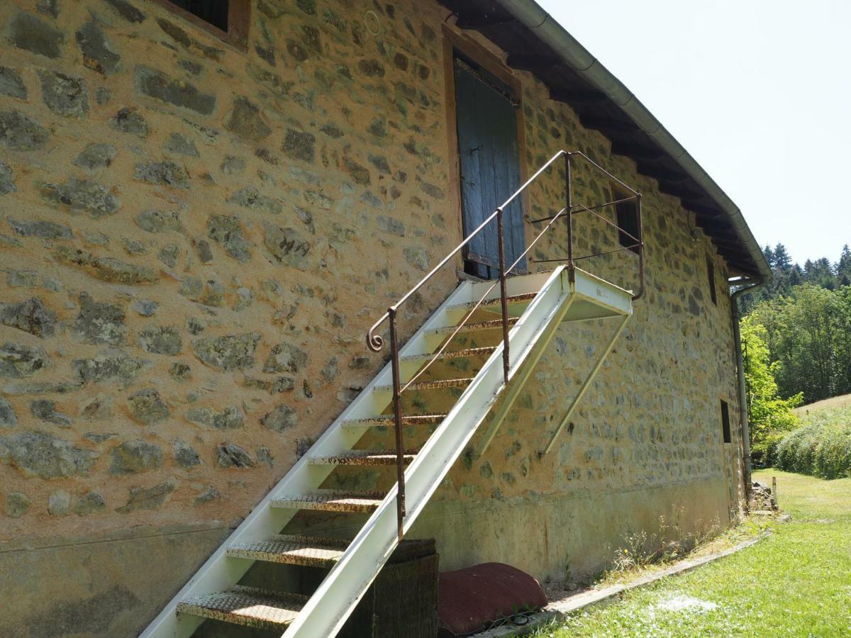 Le Chatel En Beaujolais Valsonne Zewnętrze zdjęcie